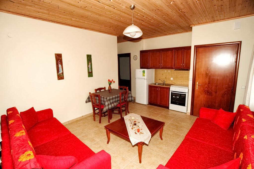 Traditional Apartments Tsikrikonis Mirtofiton المظهر الخارجي الصورة