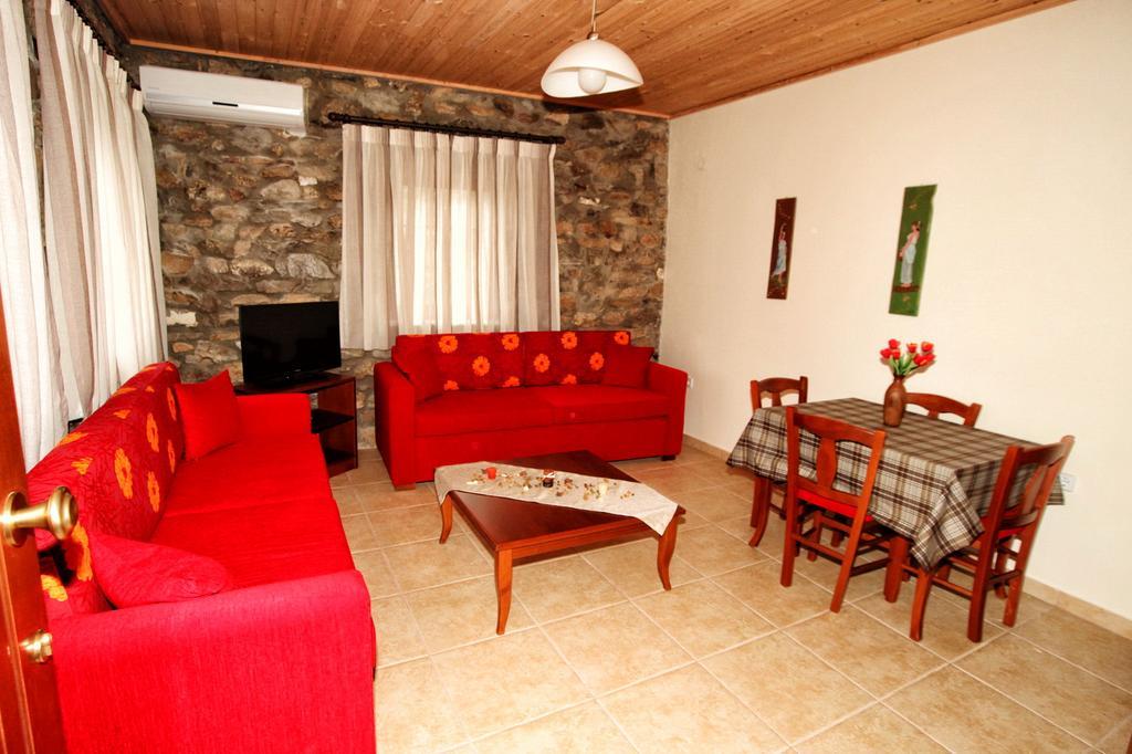 Traditional Apartments Tsikrikonis Mirtofiton المظهر الخارجي الصورة