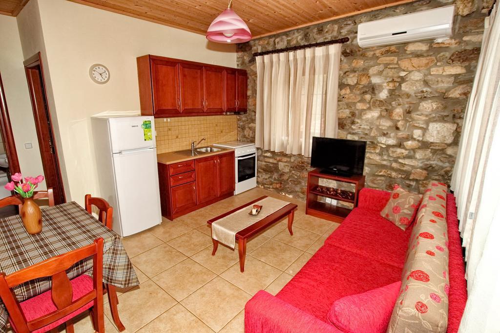 Traditional Apartments Tsikrikonis Mirtofiton المظهر الخارجي الصورة