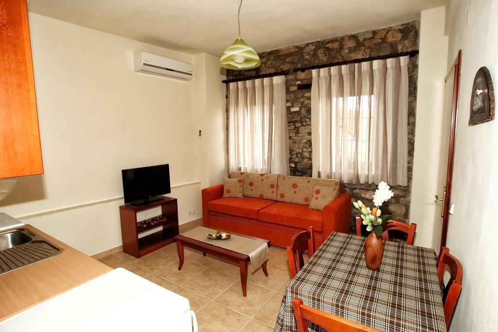 Traditional Apartments Tsikrikonis Mirtofiton المظهر الخارجي الصورة